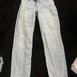 Abercrombie & Fitch Women's Light Wash Straight Leg Jeans